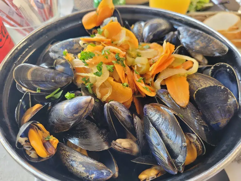 Pascale-Cécile_La Terrasse_Saint-Georges-d'Oléron_review