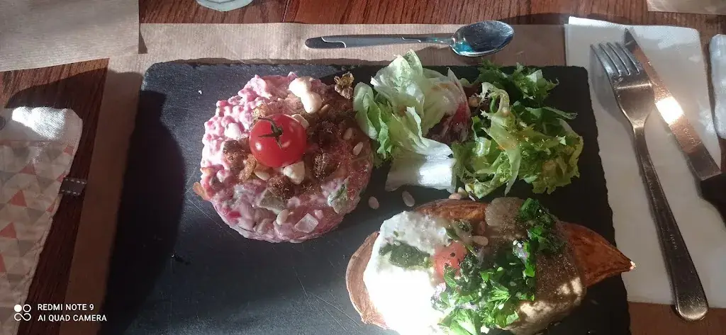 Servane Tessier_LE MARAIS QUI FUME_Saint-Pierre-d'Oléron_review