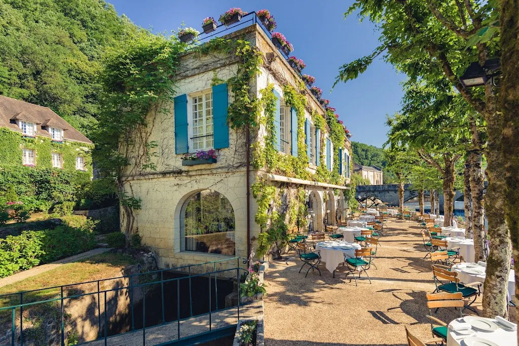 Le Moulin de l'Abbaye restaurant in Périgord