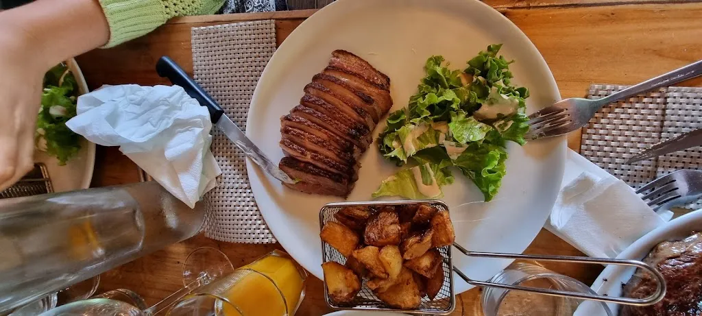 La Guinguette_Périgord_slider_image_3