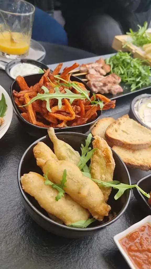 Le Flow_Grande-Motte_slider_image_2