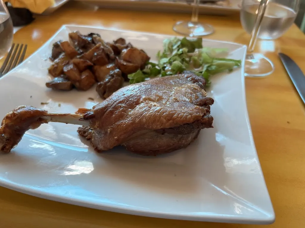 David Poole_Les Dames Galantes_Périgord_review