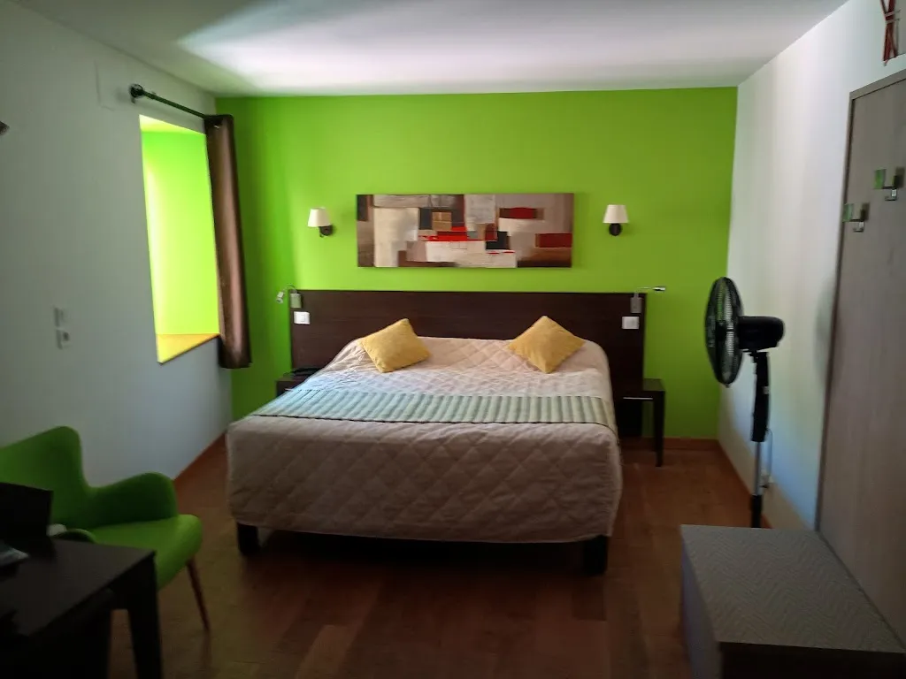 Phillip Spencer_Hostellerie du Périgord Vert Logis_Périgord_review