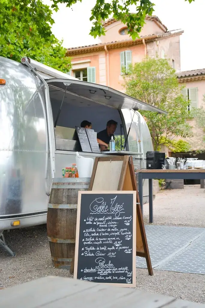 Le Mézé des Demoiselles_Motte_slider_image_1