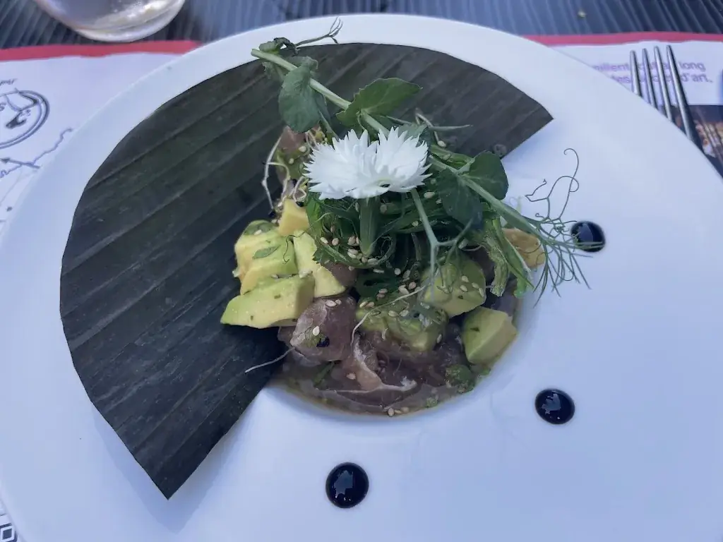 Mike Tharratt_Nommad's - Bistro à Bourdeilles_Bourdeilles_review