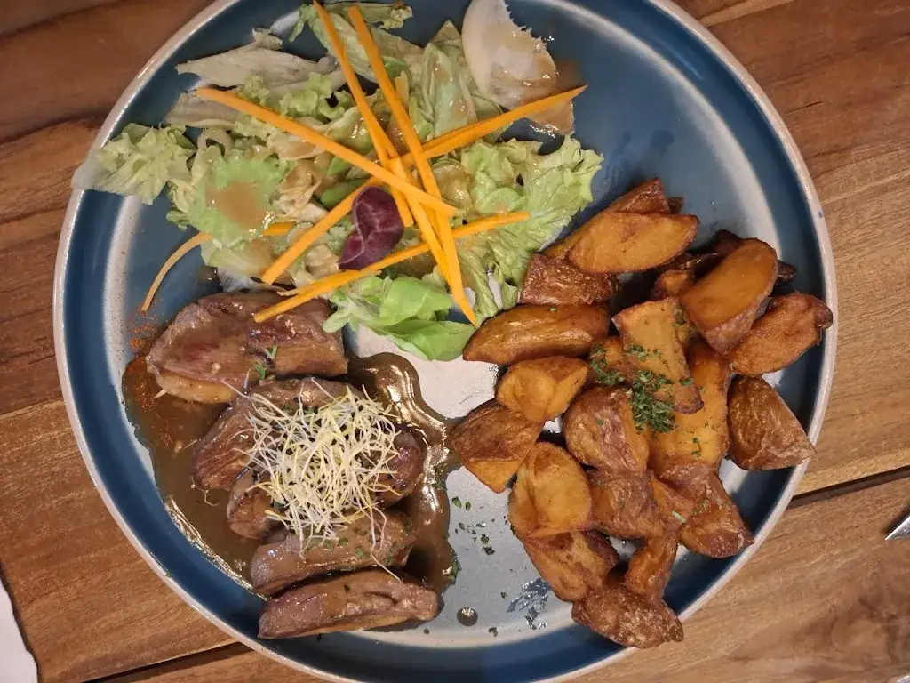 Esther Floris_Brasserie Madame Denise Bressuire_Bressuire_review