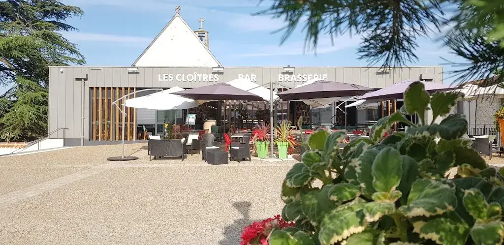 LES CLOITRES_Bressuire_slider_image_3