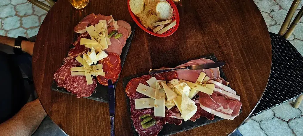 Menu_Brixtom Bar Tapas Bressuire Gare 79_Bressuire_immagine_1