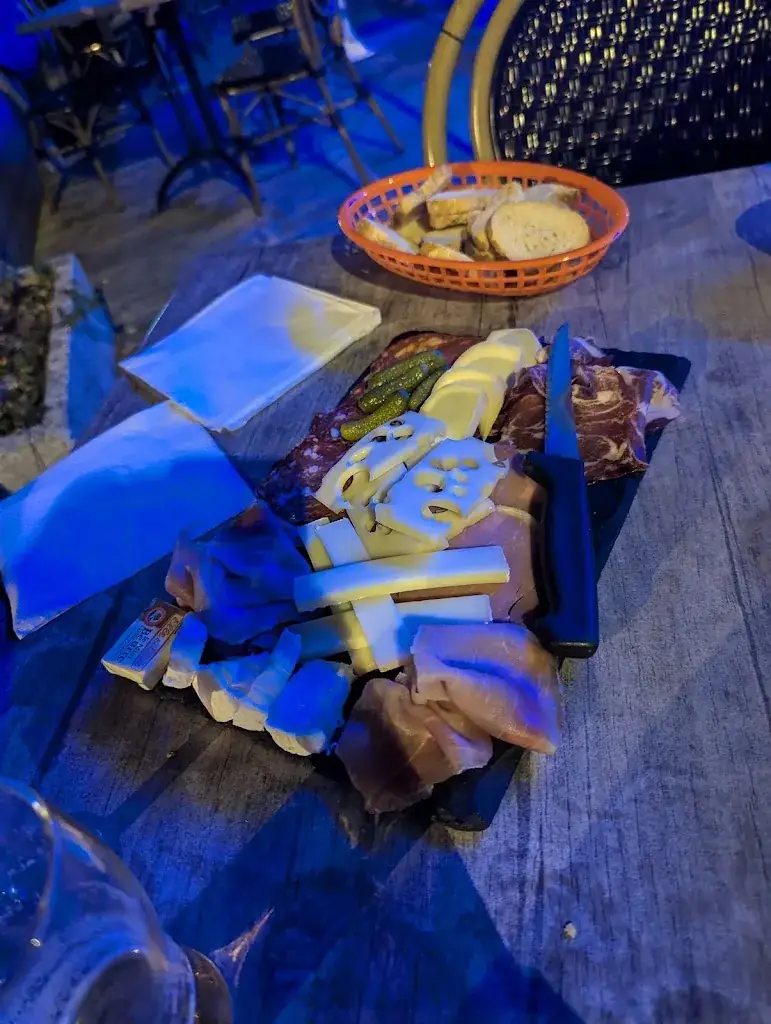 Maëva Juteau_Brixtom Bar Tapas Bressuire Gare 79_Bressuire_recensione