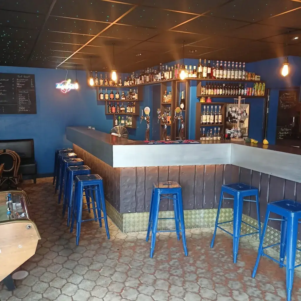 Brixtom Bar Tapas Bressuire Gare 79_Bressuire_slider_image_1