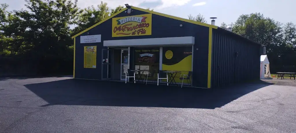 Pizza chez francesco et fils restaurant in Aoste