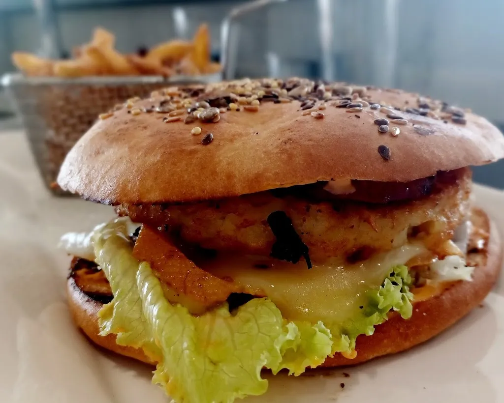 Bar tabac brasserie jeux 100 PRESSION_Bressuire_slider_image_2