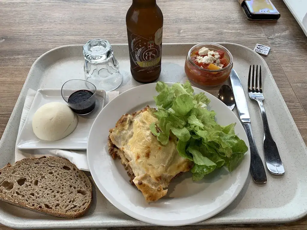 Lily Pika_Lub Restaurant Bio_Bressuire_review