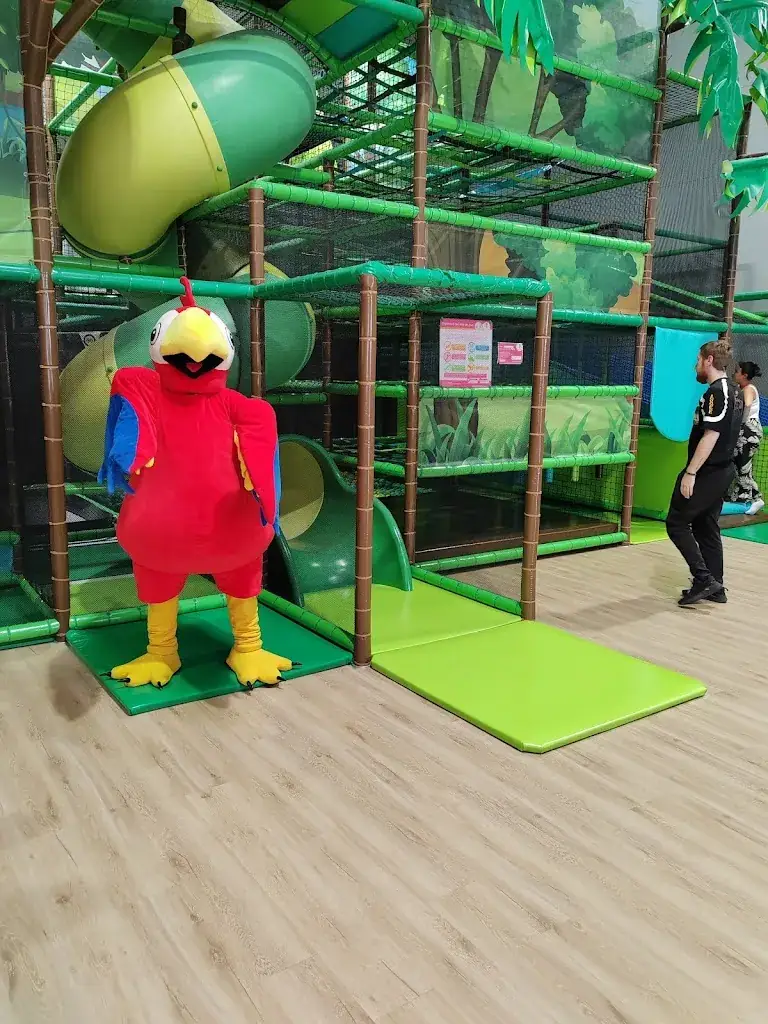 Aurelie Simon_La Cabane de Mario_Bressuire_review