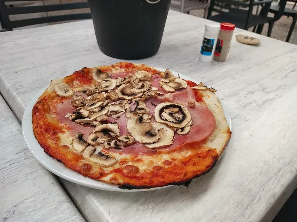 Menu_Restaurant à Table_Brioux-sur-Boutonne_immagine_4