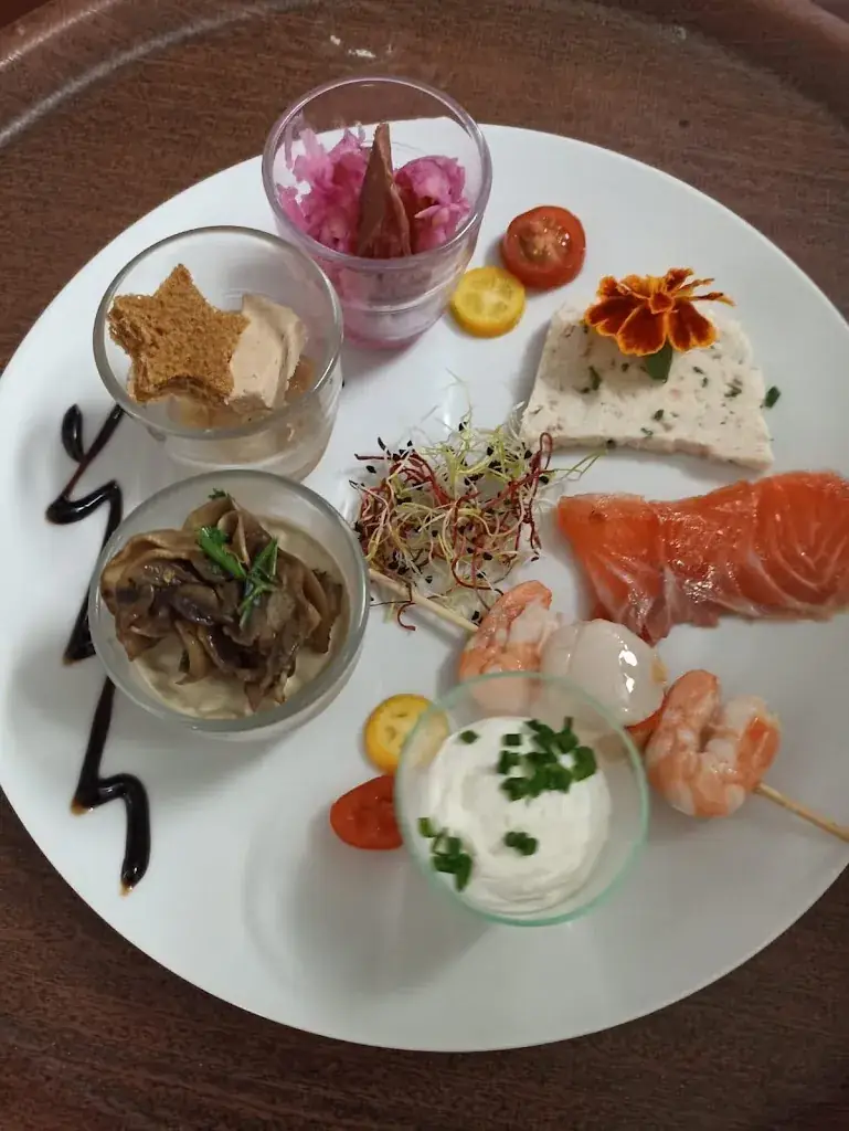 Menu_Auberge du Cheval Blanc_Brioux-sur-Boutonne_image_7