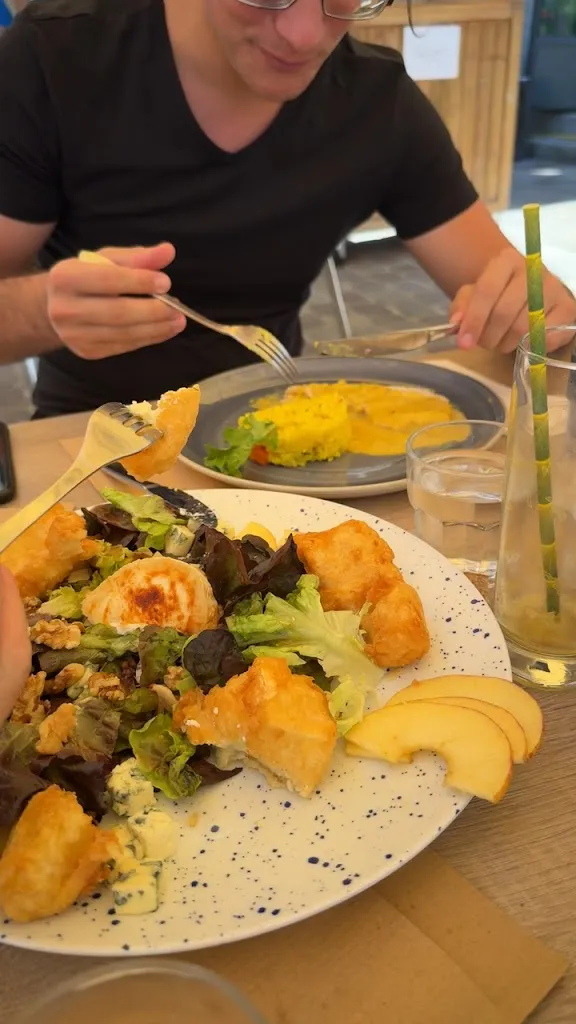 Restaurant Le Cap Nell_Rochefort_slider_image_2