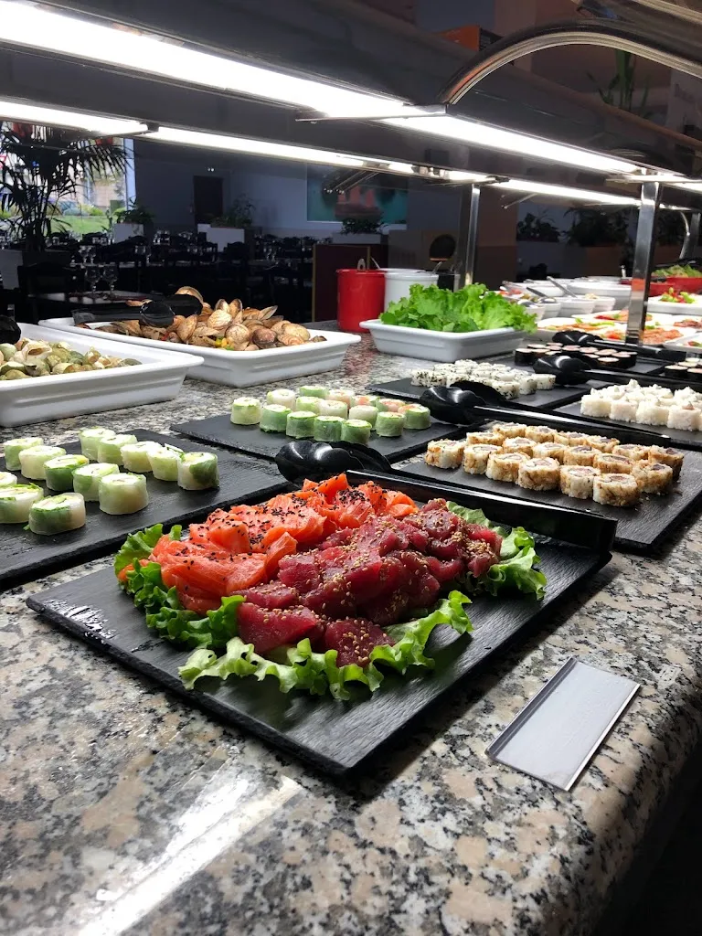 Buffet d'Asie_Rochefort_slider_image_2