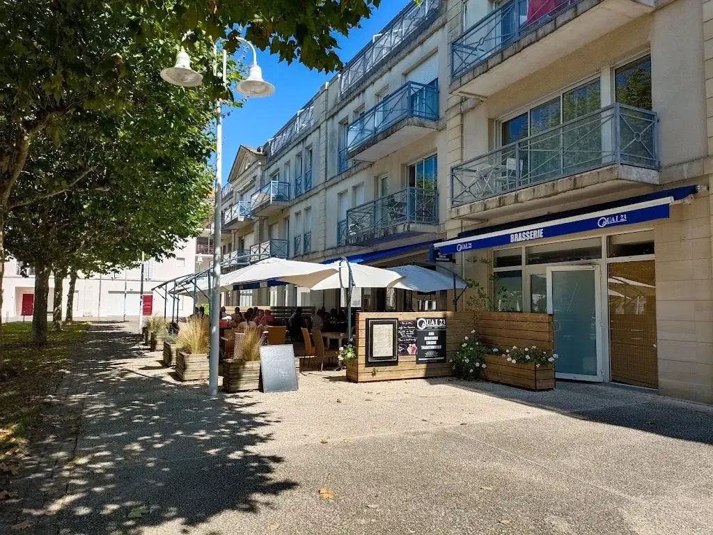 Andy Walmsley_Quai 23_Rochefort_review