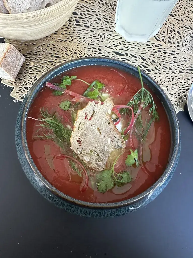 Iris Meson_LA CORDERIE ROYALE_Rochefort_review