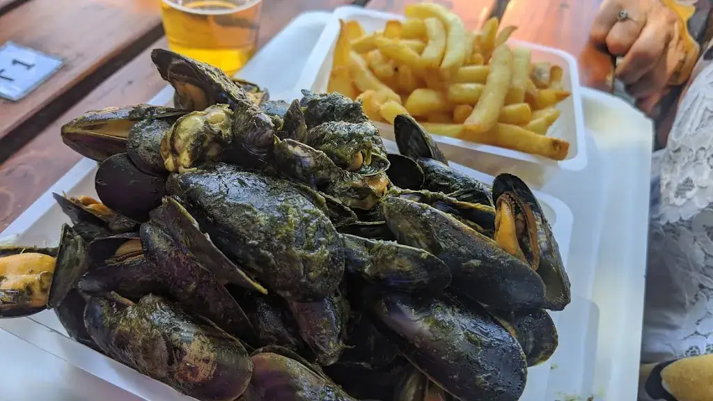 Menu_Oliver's Cook_Rochefort_image_3