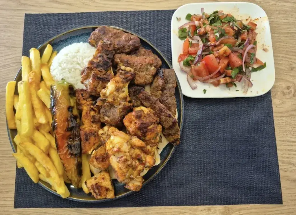 Şahin Murat Kocar_L'AGORA Restaurant & Grill_Rochefort_review