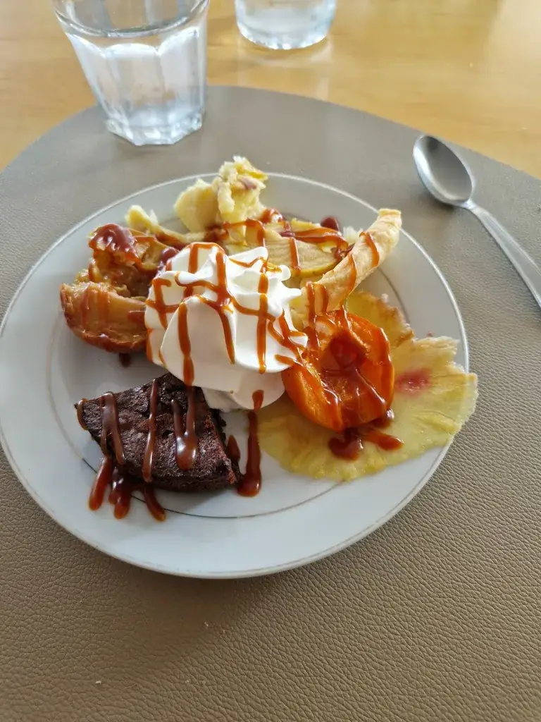 Les Potos Feu_Rochefort_slider_image_3