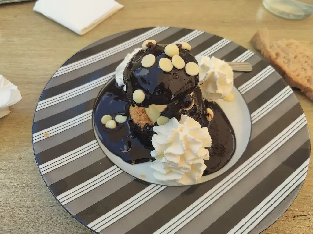 julien chevaillier_Le Magne_Aumagne_review