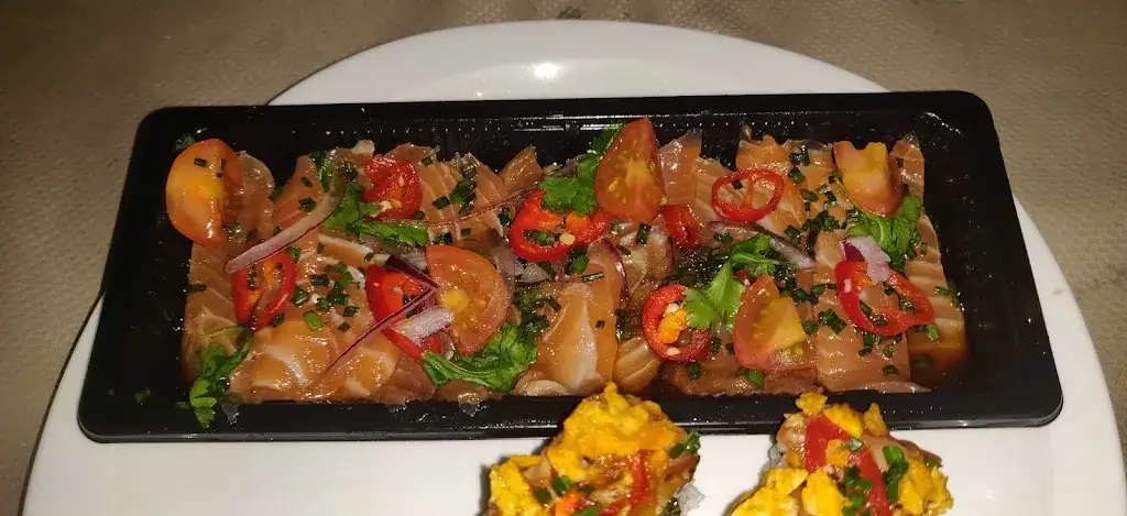 Angeline Henri_MIMO SUSHI_Breuillet_review