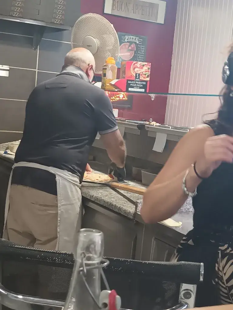 rousseaud ingridp ojjhfsa!_Allo Pizza Restaurant_Breuillet_review