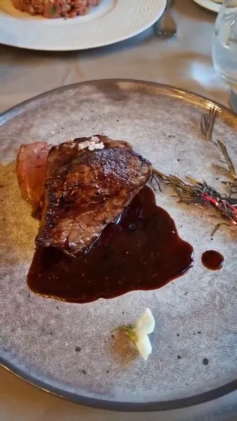 Restaurant Saint Louis_Saint-Sulpice-de-Favières_slider_image_2