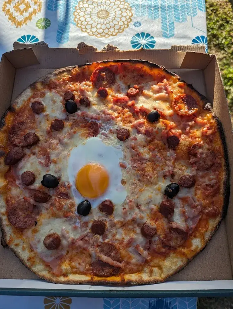 Menü_KIOSQUE A PIZZA_Breuillet_Bild_5