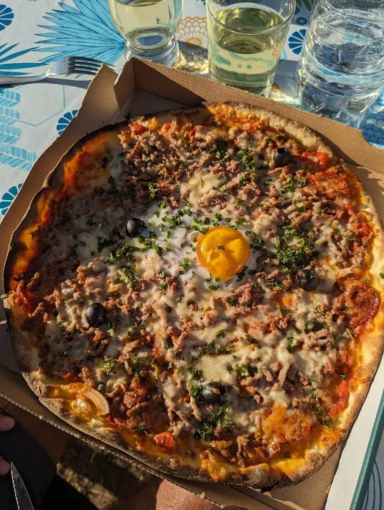 Menü_KIOSQUE A PIZZA_Breuillet_Bild_8