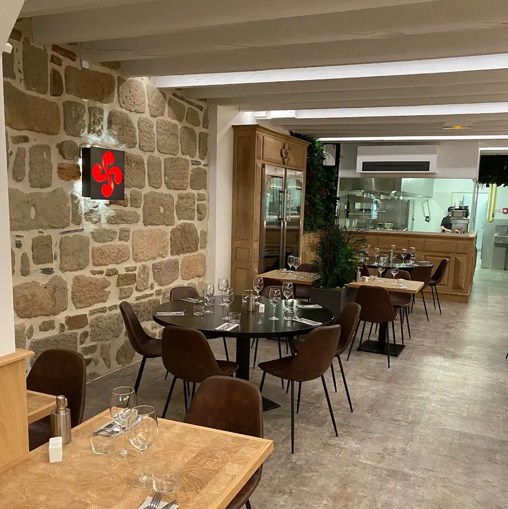 L'Instant Basque restaurant in Brive-la-Gaillarde