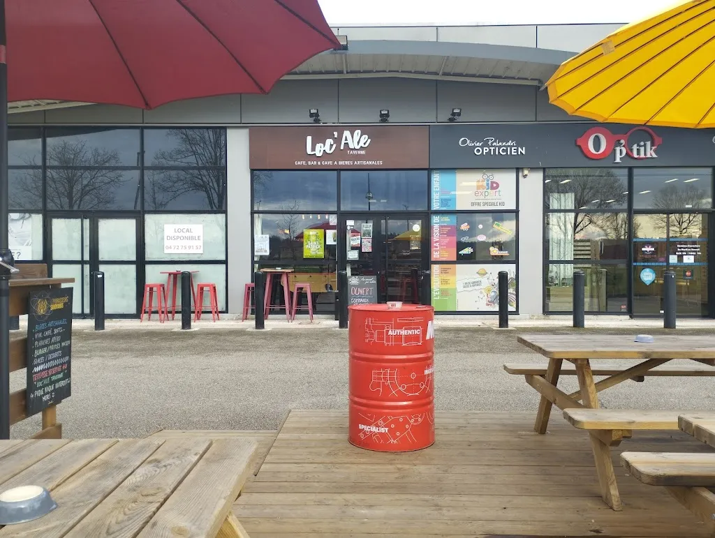 Loc'Ale Taverne - Bar à bières & Restaurant de hamburgers_Aoste_slider_image_1