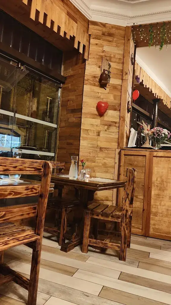 Andrea Moro_Restaurant La Feuille_Brive-la-Gaillarde_review