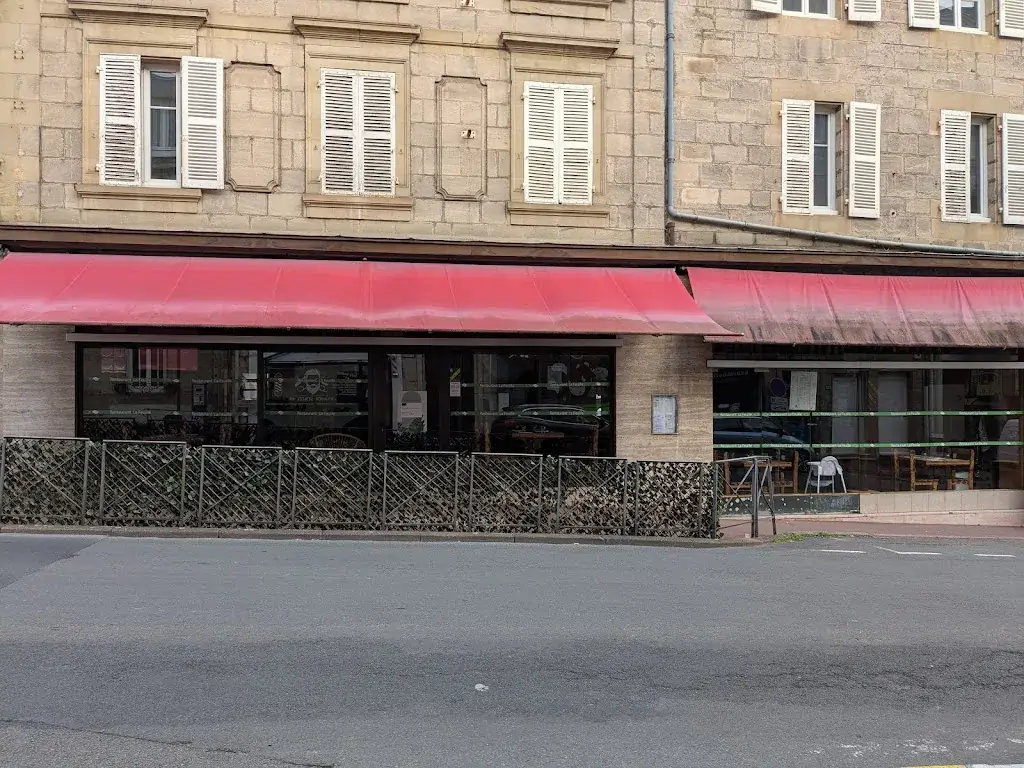 Restaurant La Feuille ristorante a Brive-la-Gaillarde