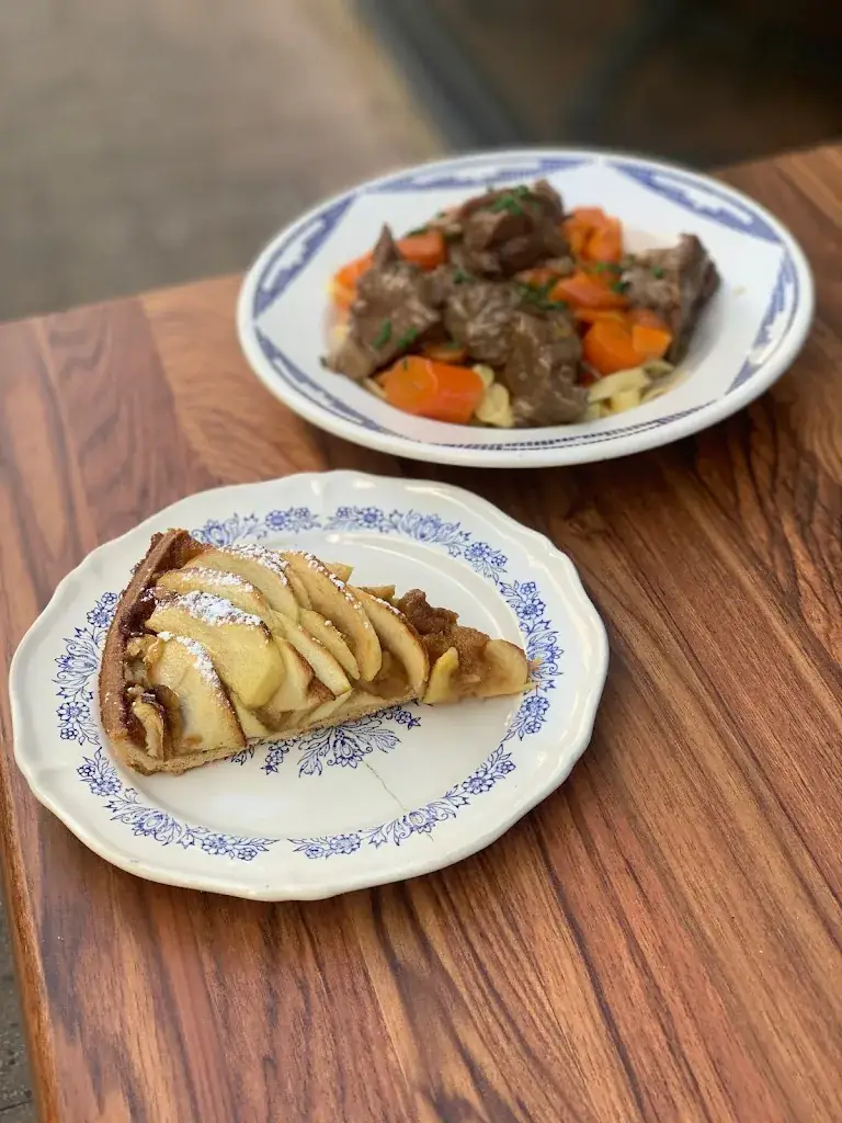 Restaurant Chez Rosette_Brive-la-Gaillarde_slider_image_2