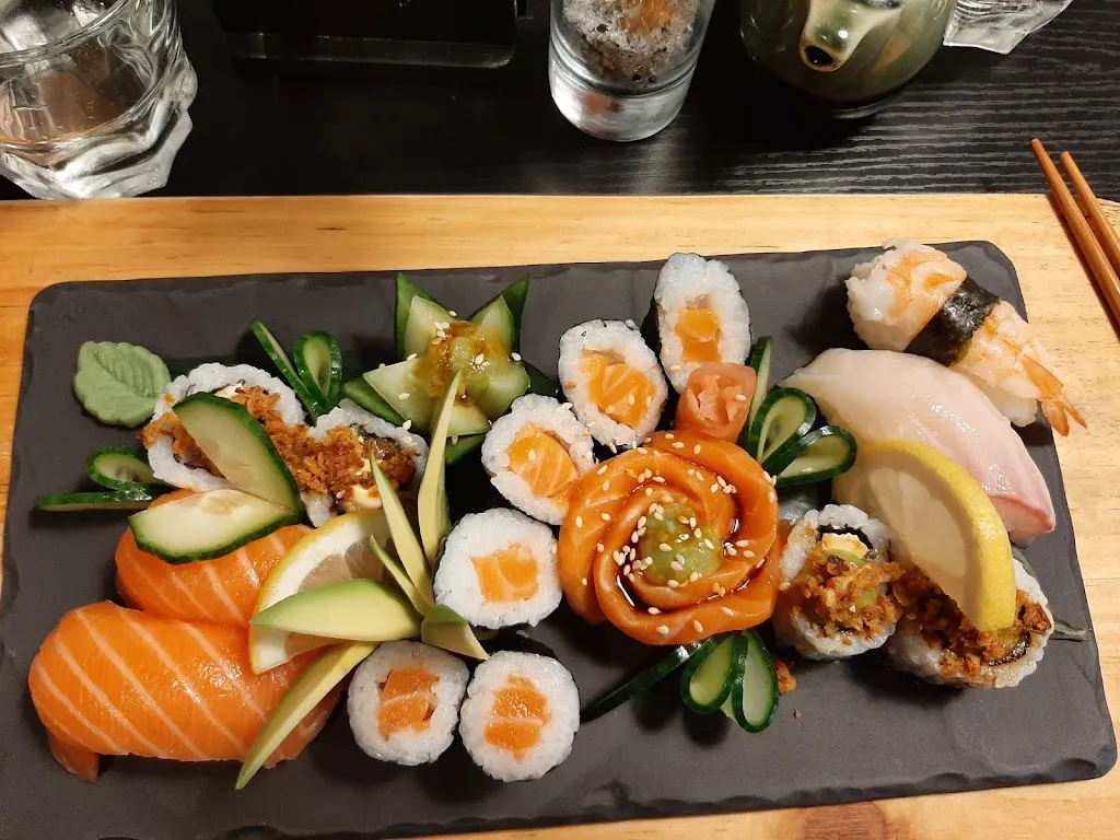 SUSHICHALET_Brive-la-Gaillarde_slider_image_2