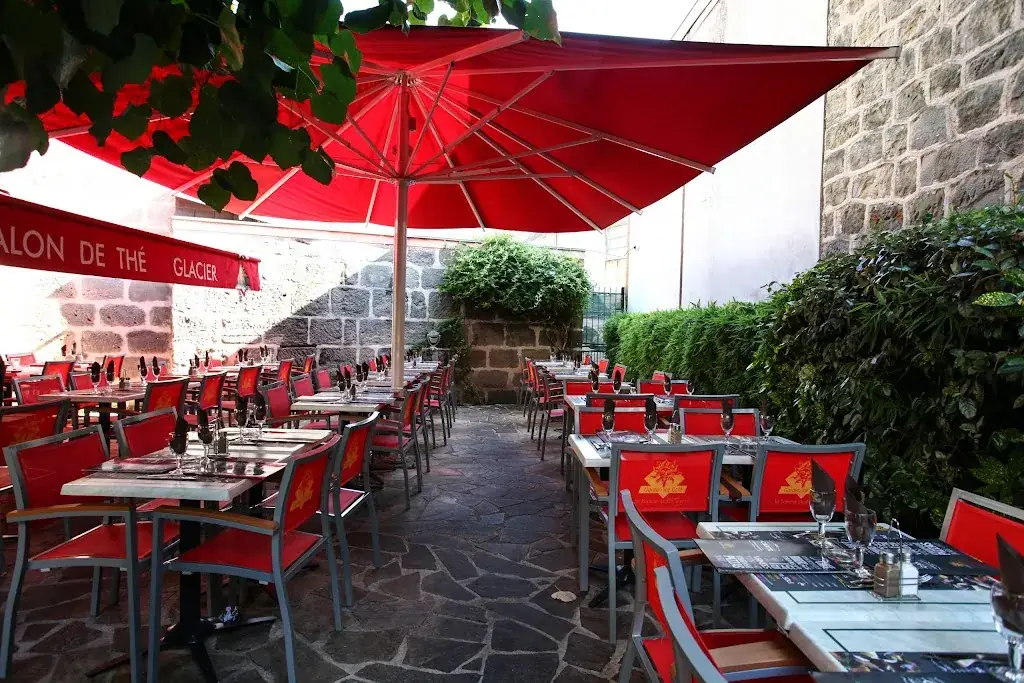 Garden Ice Café restaurant in Brive-la-Gaillarde