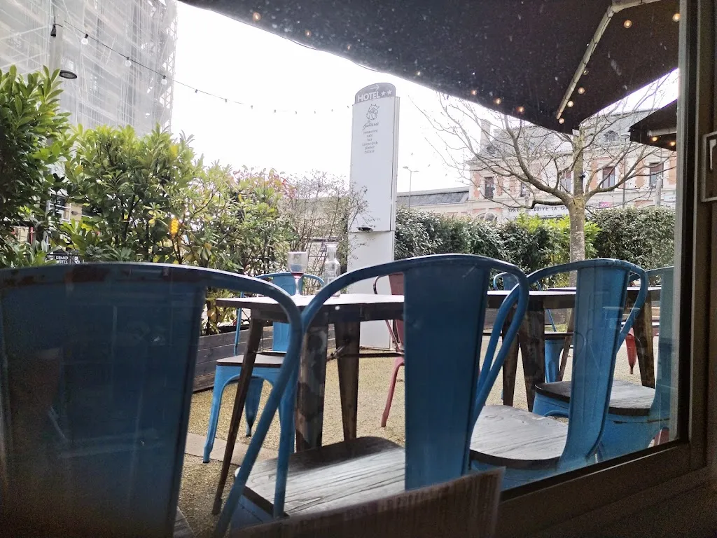 Camille T_RESTAURANT LES GAILLARDS_Brive-la-Gaillarde_review