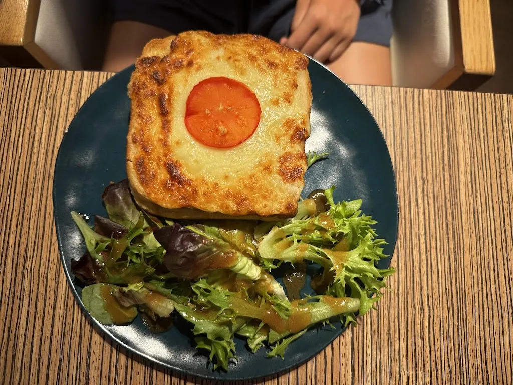 RESTAURANT LES GAILLARDS_Brive-la-Gaillarde_slider_image_3