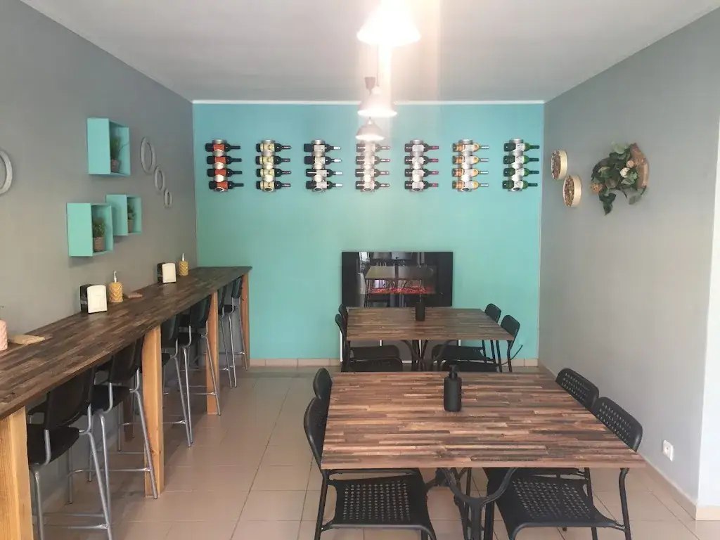 Chez Marie_Bussac_slider_image_1