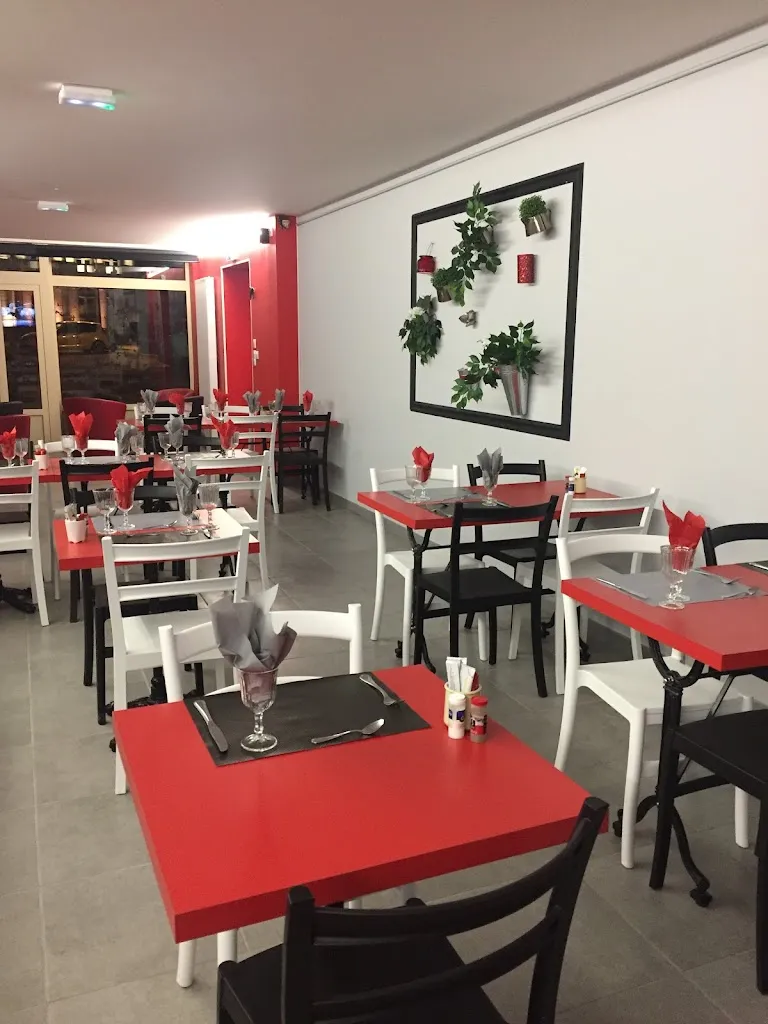 Restaurant de l'Hôtel de Ville restaurante en Burie