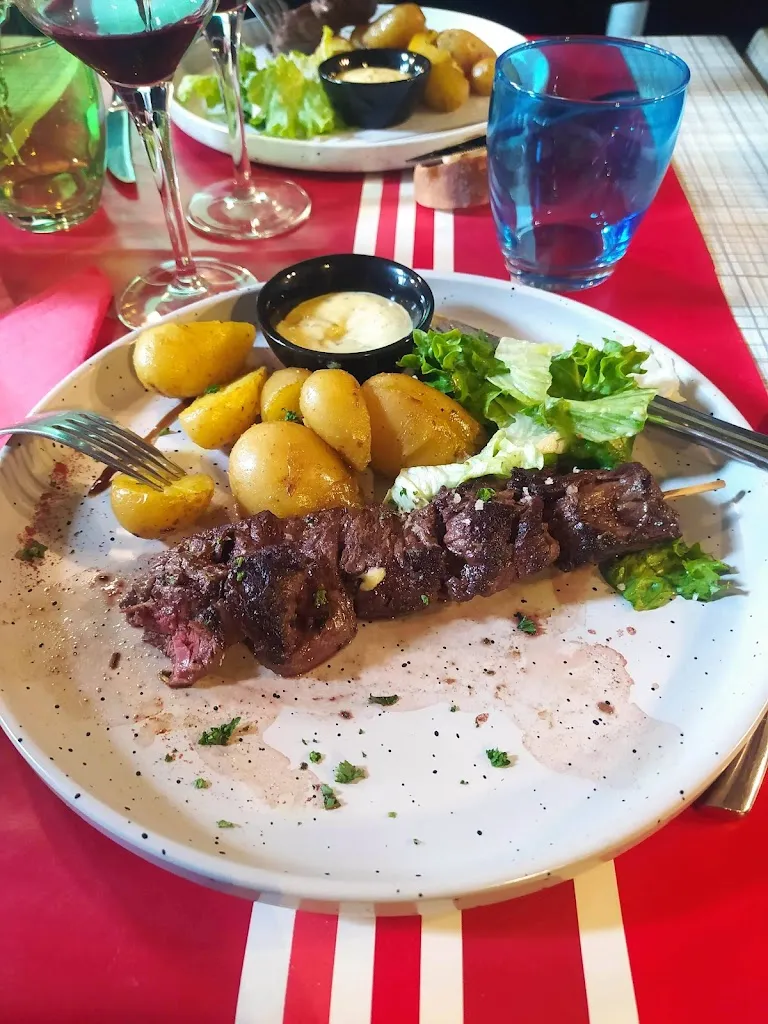 Restaurant Les Bujoliers_Saint-Césaire_slider_image_2