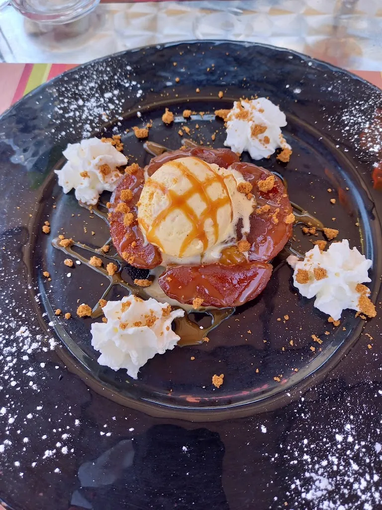 Restaurant Les Bujoliers_Saint-Césaire_slider_image_3