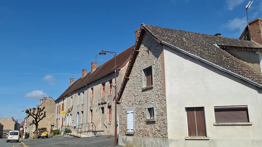 malebo malele_Auberge de la fontaine aux loups_Saint-Sulpice-le-Dunois_review