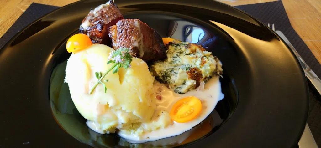 Auberge de la fontaine aux loups_Saint-Sulpice-le-Dunois_slider_image_2