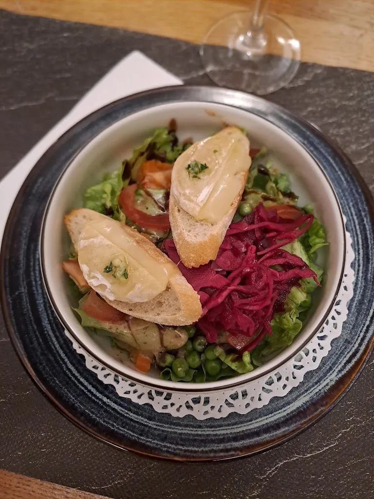 Auberge de la fontaine aux loups_Saint-Sulpice-le-Dunois_slider_image_3