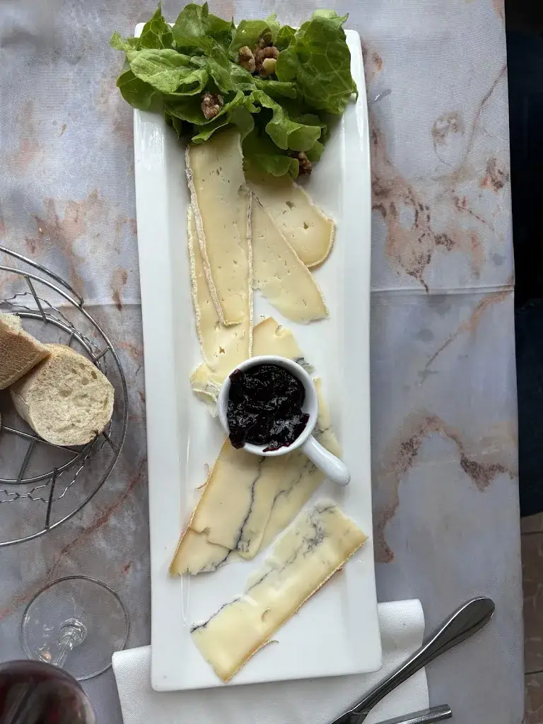 Marie Corneau_La table de sira_Buzet-sur-Baïse_review